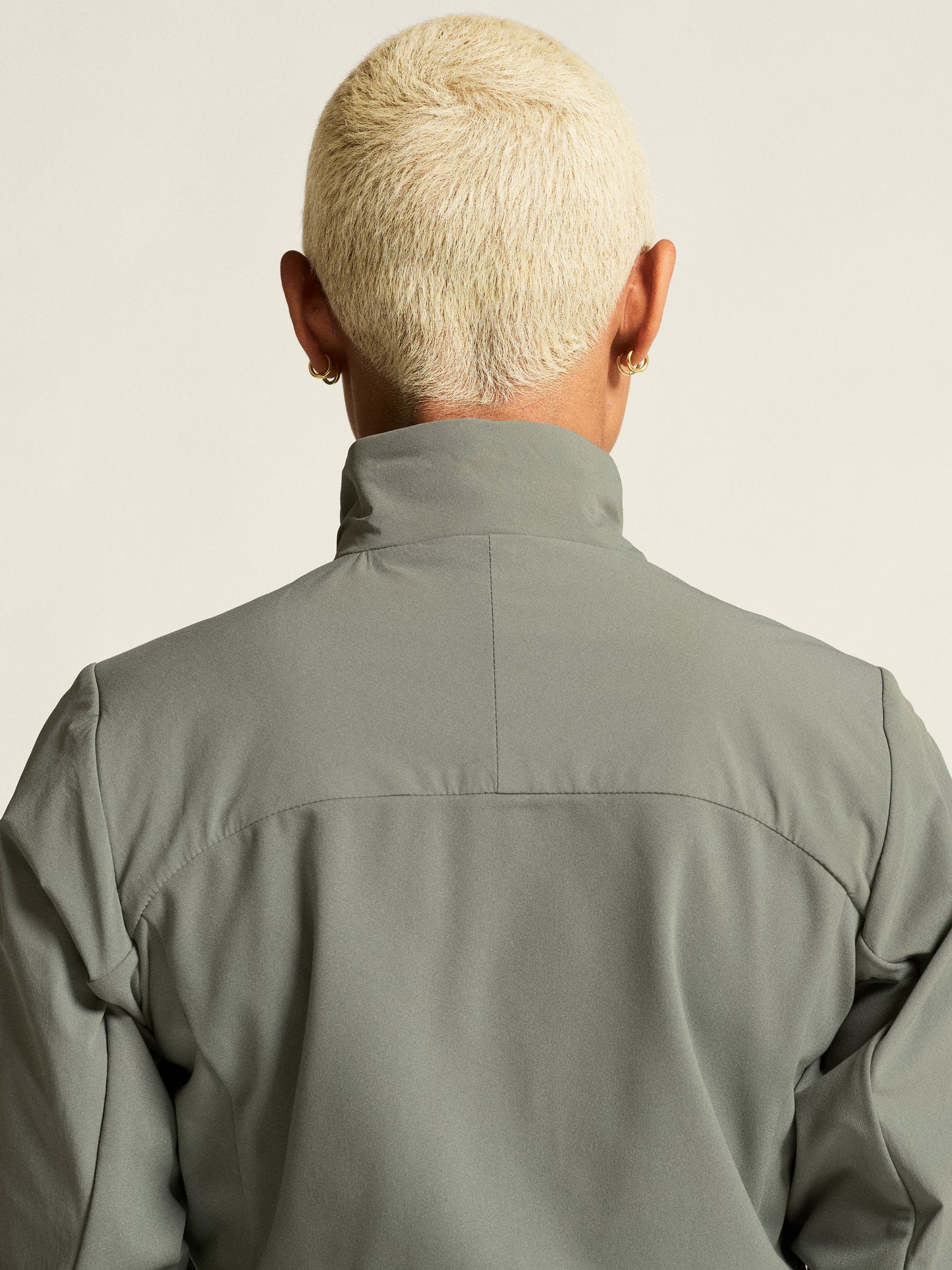 ADV Essence Warm Jkt 2 - hlýr hlaupa/æfingajakki - leaf litur - dömusnið